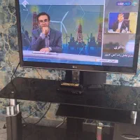 تلویزیون۴۲ LGاصل کره ۱۴م ومیزتلویز۱۸۰۰م دیجیتال۶۰۰