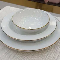 چینی لب طلا