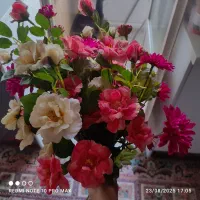 گل مصنوعی خارجی
