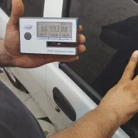 شیشه دودی