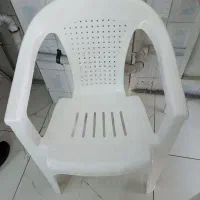 صندلی پلاستیکی