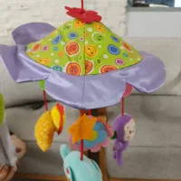 آویز موزیکال کنار تخت