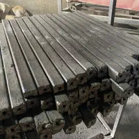 استخدام کارگر ساده در کارگاه زغال چینی