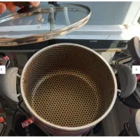 قابلمه لبه گرانیتی|ظروف پخت‌وپز|کنگاور, |دیوار