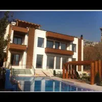 آِلاچیق،پله چوبی، سونا خشک،روف گاردن و کابینت
