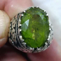 زبرجد آفریقای اصل|جواهرات|قم, ولیعصر|دیوار