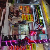فروشنده خانم جهت فروشندگی مغازه  قلیون فروشی
