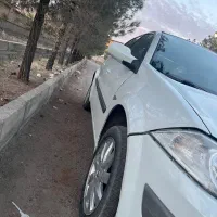 مگان ۲۰۰۰ اتومات|خودرو سواری و وانت|کرمان, |دیوار