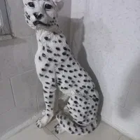 مجسمه ببرسفید