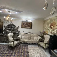 پونک ۷۳ متر ۲ خواب طبقه ۱ آسانسور دارد فول