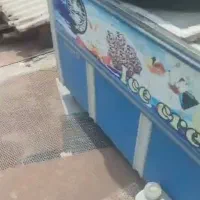 دو عدد یخچال یکی ویترینی ویکی صندوقی معاوضه|فروشگاه و مغازه|کیش, |دیوار