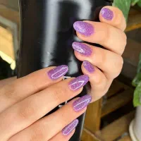 نیازمند مدل ناخن بمناسبت یلدا فقط هزینه ۱۰۰ تومن|خدمات آرایشگری و زیبایی|شاهین‌شهر, شهرک امام علی|دیوار