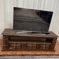 میز تلویزیون نئوکلاسیک