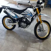 تریل نامی ۲۰۰ مدل ۱۴۰۳|موتورسیکلت|پرند, فاز ۳|دیوار