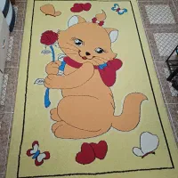 فرش اتاق کودک و میز تحریر