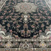 تعدادی فرش تخفیف خورده ۷۰۰شانه تمام نخ اکریلیک|فرش|تهران, سعیدآباد|دیوار