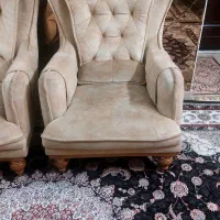 یک جفت مبل تک نفره سالم