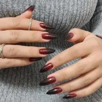 آموزش و کاشت ناخن با تکنیکهای جدید ۱۸۰۰