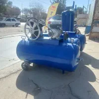 سازنده انواع کمپرسور از ۵۰ لیتر تا ۵۰۰۰ لیتر