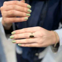 کاشت ناخن با تخفیف