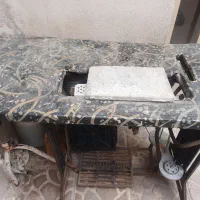 میز پدال دار