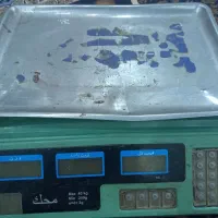 یک عدد ترازو