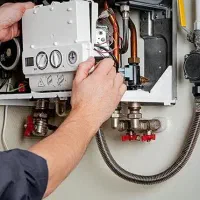 تعمیرات پکیج و آبگرمکن و نصب پمپ آب و لباسشویی