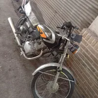 موتور۱۲۵مدل۱۴۰۰بهرو