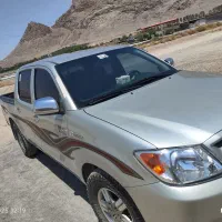 تویوتا هایلوکس دوکابین مدل 2008موتور 2700