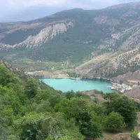 255متر زمین داخل بافت کلاردشت با موقعیت خاص