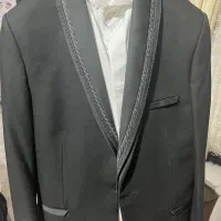 کت و شلوار و پیراهن