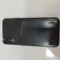 یک عدد گوشی سالم