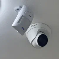 دوربین مداربسته و دزدگیر اماکن