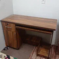 میز کامپیوترنو وصندلی