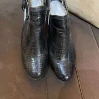 کفشهای تمام چرم