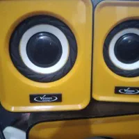 اسپیکر لب تاب