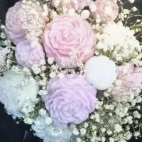 هدیه ای زیبا ،گلهای شمع  از جنس نور