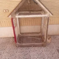 قفس بزرگ کلبه ای