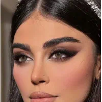 30%تخفیف میکاپ و شینیون حرفه ای ( سالن زیبایی)