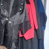 تعدادی لباس سایز ۴۴