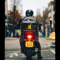 استخدام پیک موتوری با درآمد بالای یک میلیون در روز