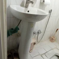 روشویی پایه دار سالم تمیز|لوازم سرویس بهداشتی|محمدیه-قزوین, |دیوار