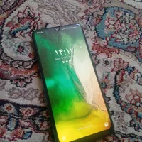 سامسونگ Galaxy A30 با حافظهٔ ۶۴ گیگابایت