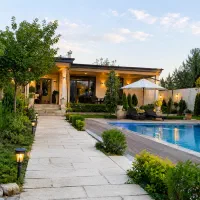 باغ-ویلای-لوکس-با-فضای-سبز-چشم-نواز-در-گل-مینا