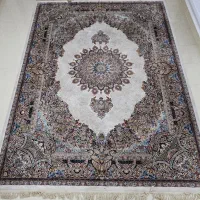 فرش کرم رنگ