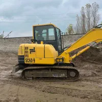 اجاره مینی بیل زنجیری به همراه پیکور