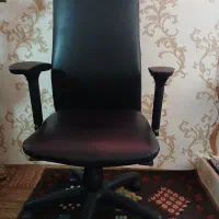 صندلی چرخشی