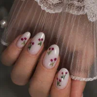 کاشت ناخن، تتو بدن، پیرسینگ، نقش حنا، پدیکور