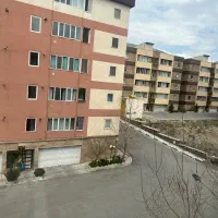 فاز۳ خیابان معلم مجتمع کوهسار ۹۰ متر نوساز فول