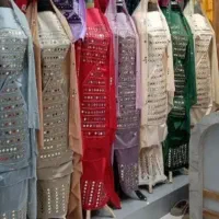 طراحی لباس بلوچی آینه‌ای و پروانه ای